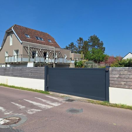 Appartement Moderne Avec Terrasse - Proche Mer Agon-Coutainville Bagian luar foto